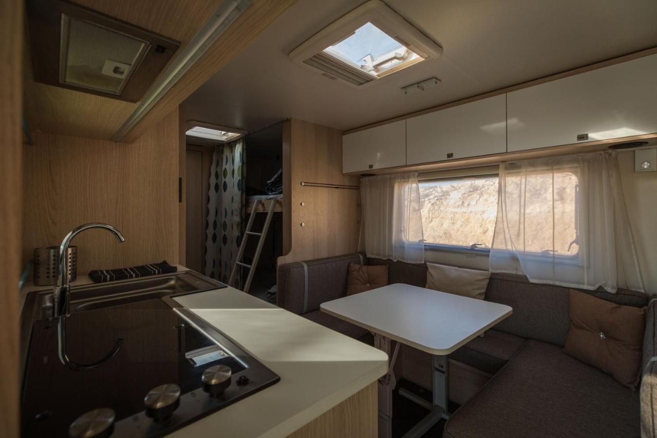 Itav Bateva Caravans - ייטב בטבע קרוואנים Mitzpe Ramon Exterior foto