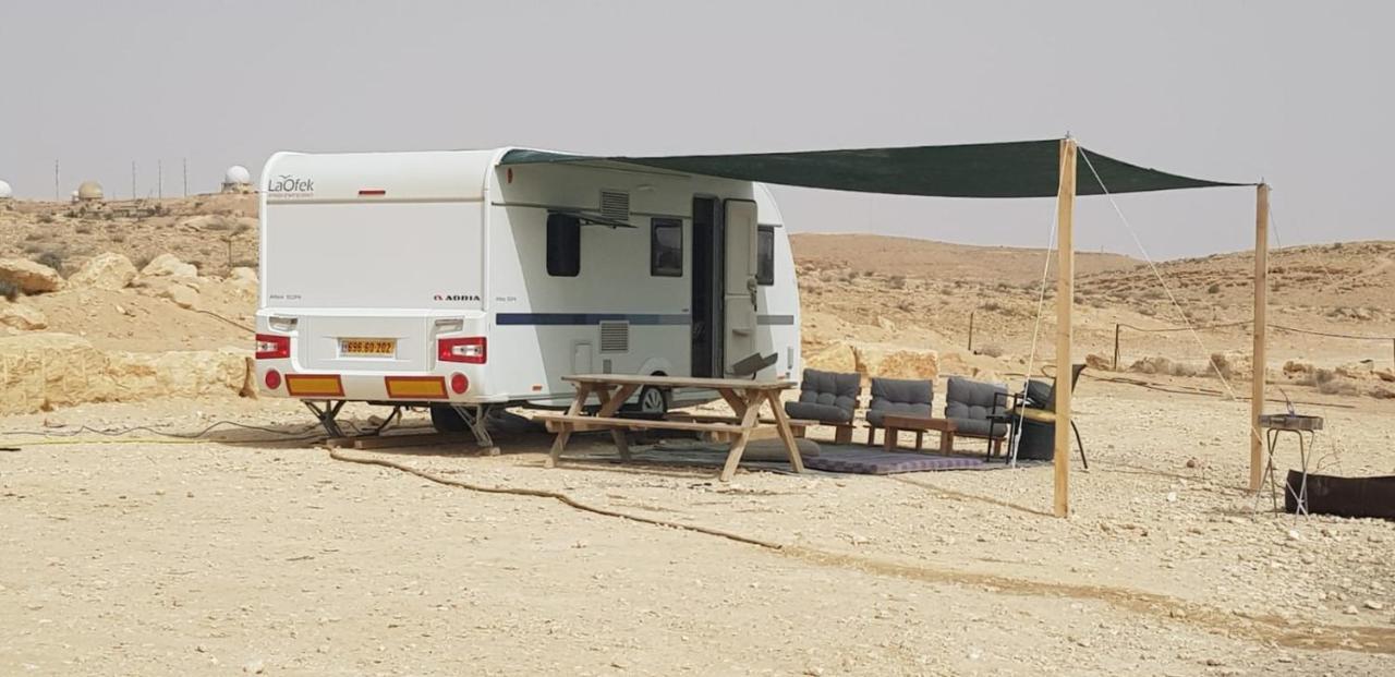 Itav Bateva Caravans - ייטב בטבע קרוואנים Mitzpe Ramon Exterior foto