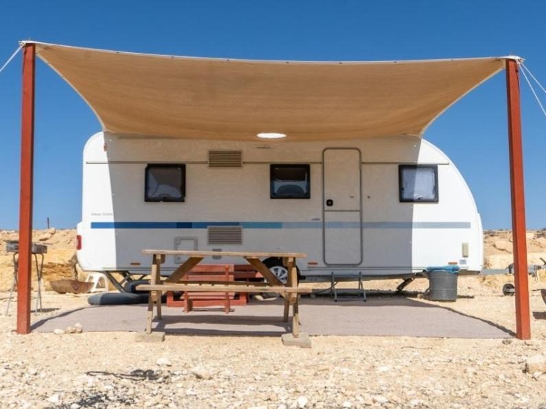Itav Bateva Caravans - ייטב בטבע קרוואנים Mitzpe Ramon Exterior foto